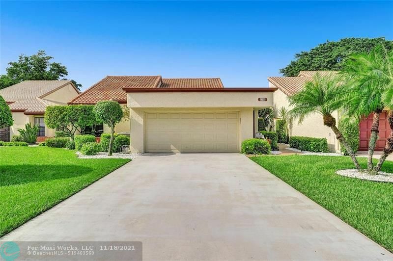 Property Photo:  5702 Kiowa Cir  FL 33437 