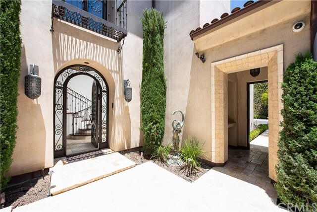 Property Photo: 15 White Water Lane CA 92629