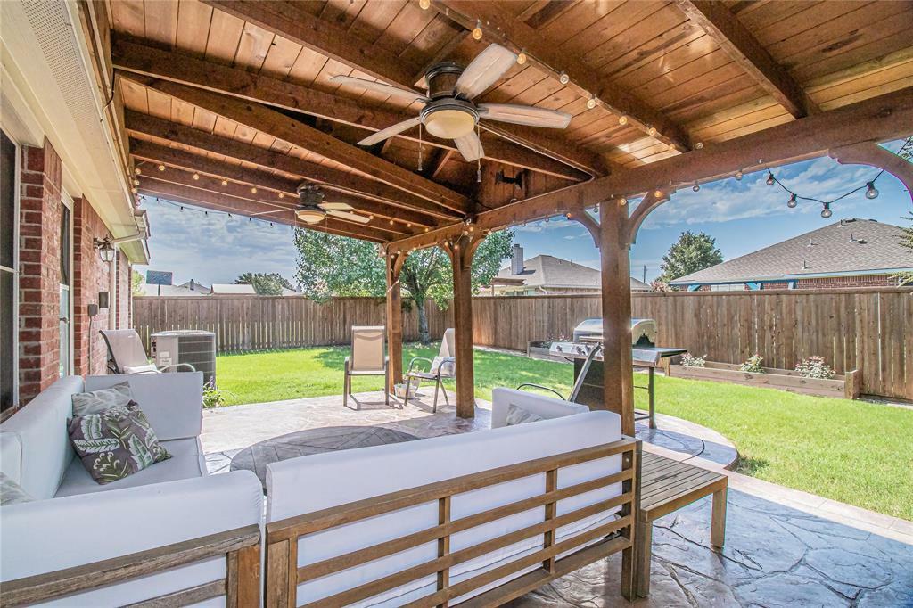 Property Photo:  705 Alabaster Way  TX 75098 