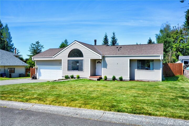 Property Photo:  2530  120th Drive NE  WA 98258 