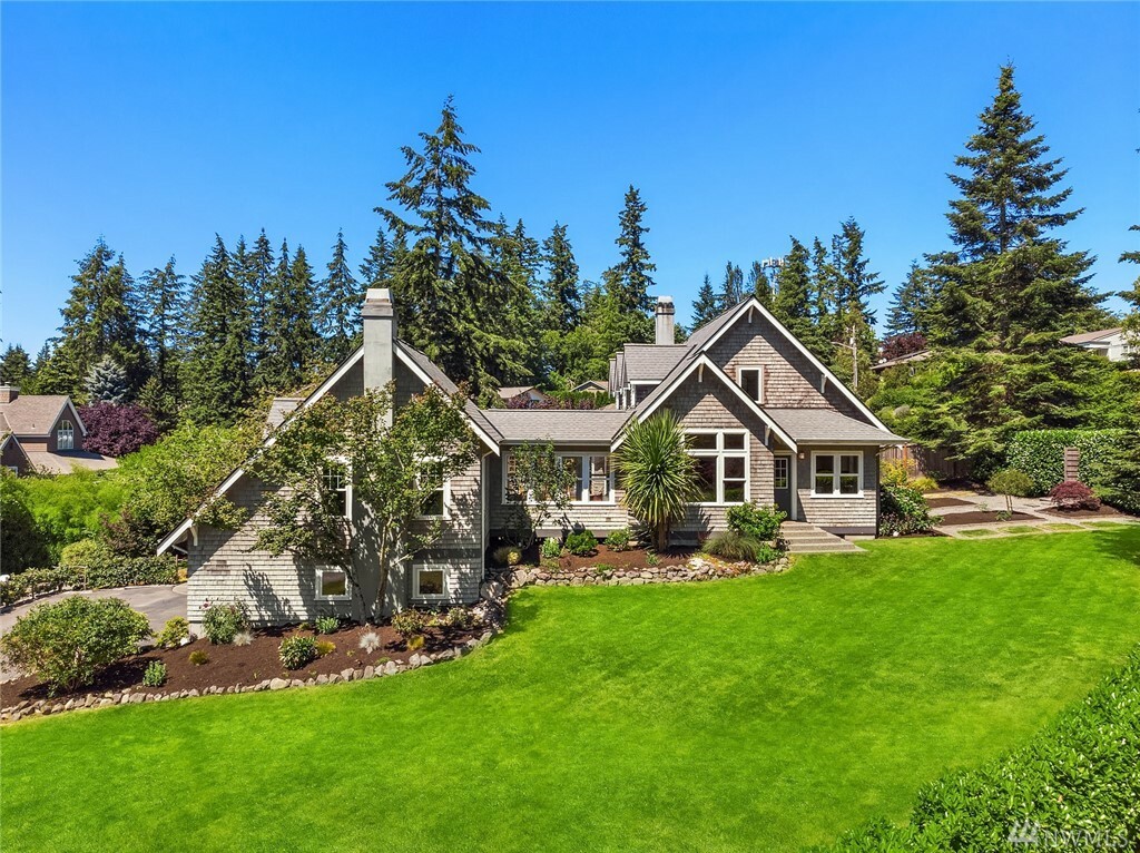Property Photo:  1075 Alford Place NW  WA 98110 