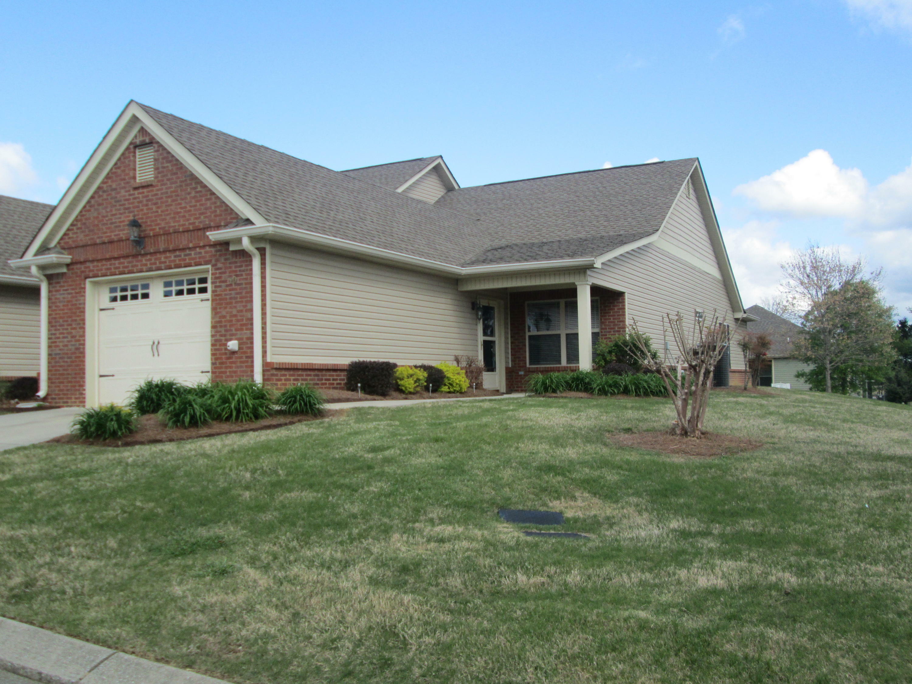 Property Photo:  10 Fieldstone Commons  GA 30739 