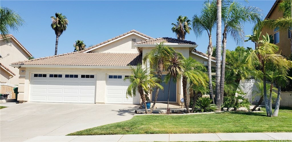 Property Photo:  3569 Summertree Lane  CA 92881 