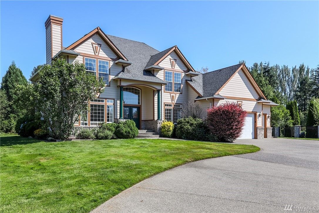 Property Photo: 12412 SE 282nd Street WA 98030
