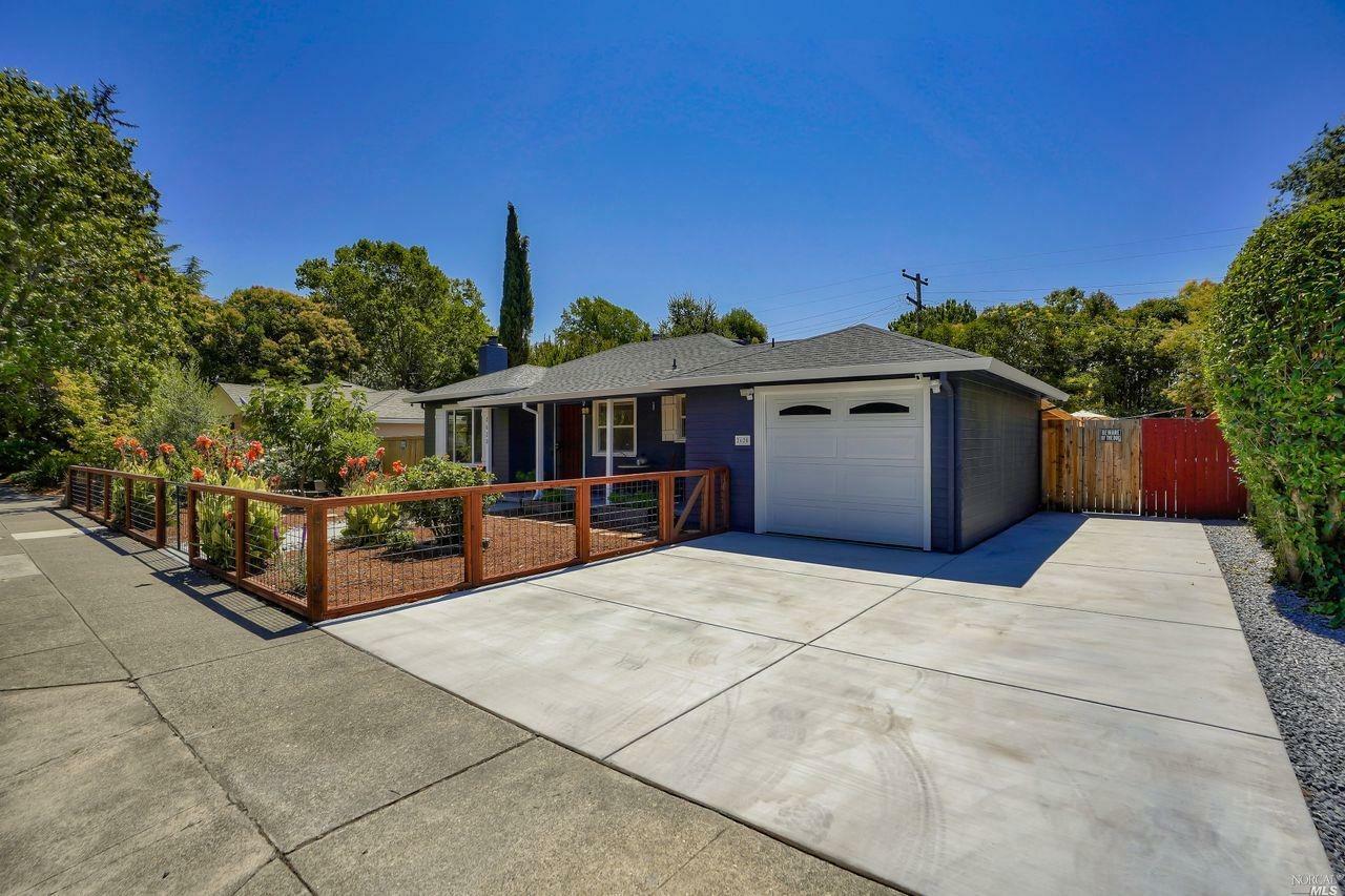 Property Photo:  2620 Montgomery Drive  CA 95405 