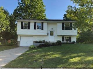 Property Photo: 11751 Elkwood Dr OH 45240