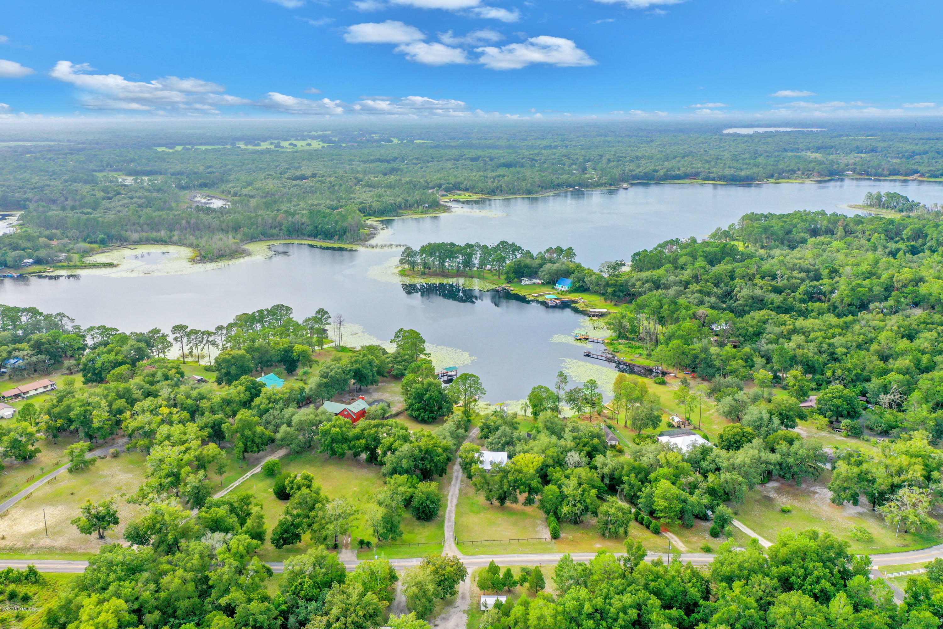 Property Photo:  496 Lake Como Drive  FL 32181 