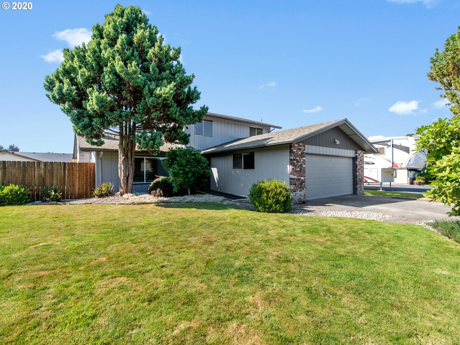 Property Photo:  2517 42nd Ave  WA 98632 