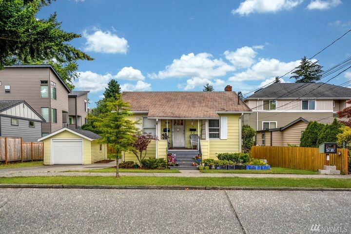 Property Photo: 9222 15th Ave SW A/B WA 98106