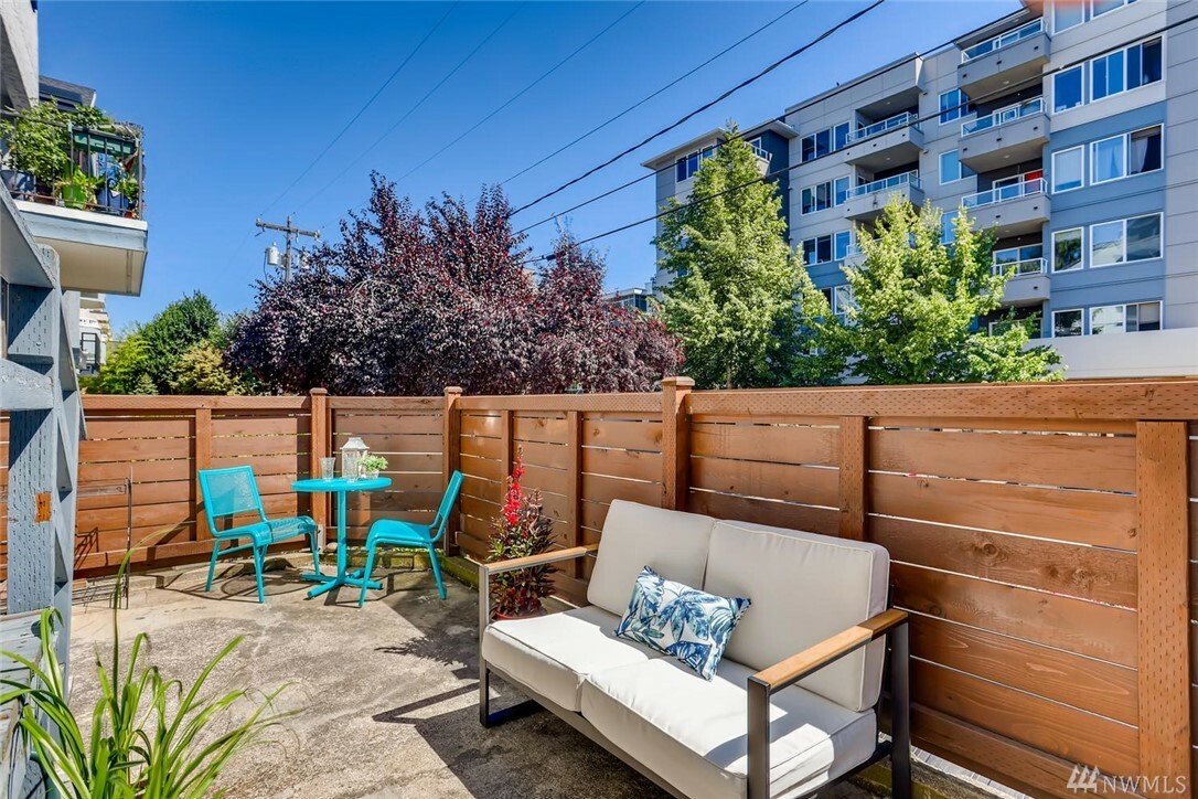 Property Photo: 1756 NW 57th St 1 WA 98107