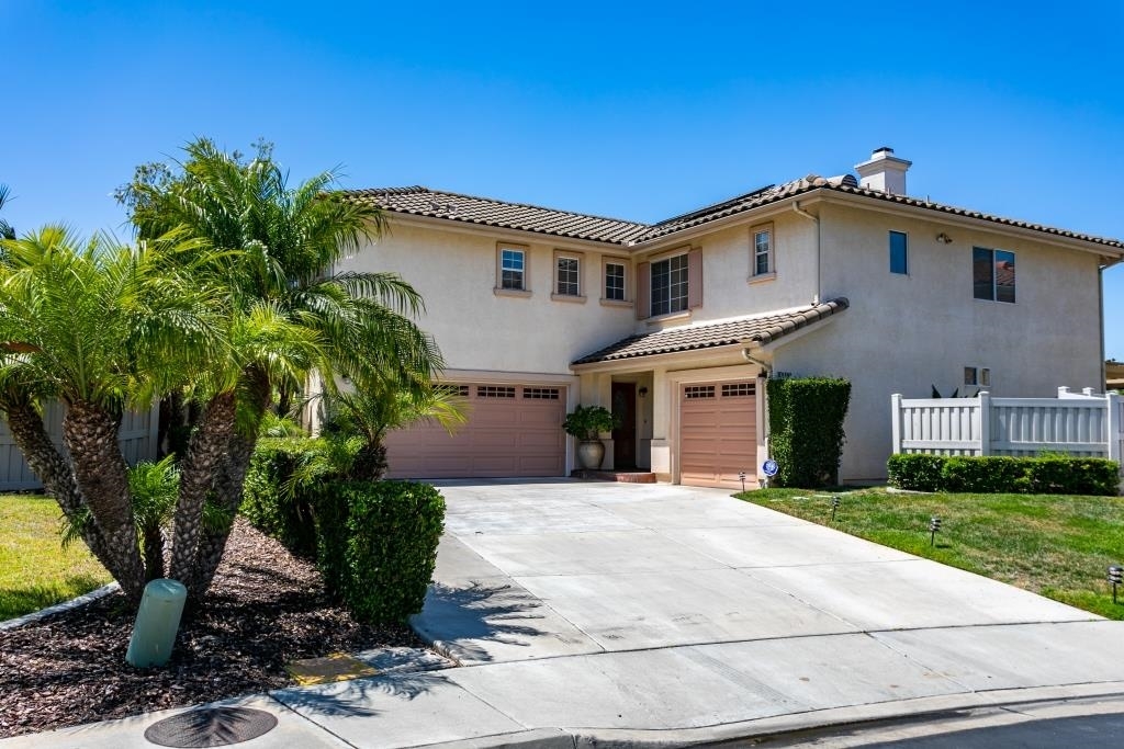 Property Photo: 10108 Challenger Ct CA 91978