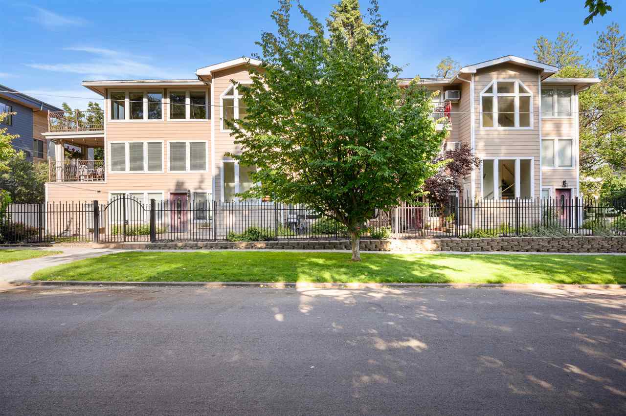 Property Photo: 215 S Chestnut St 11 WA 99201