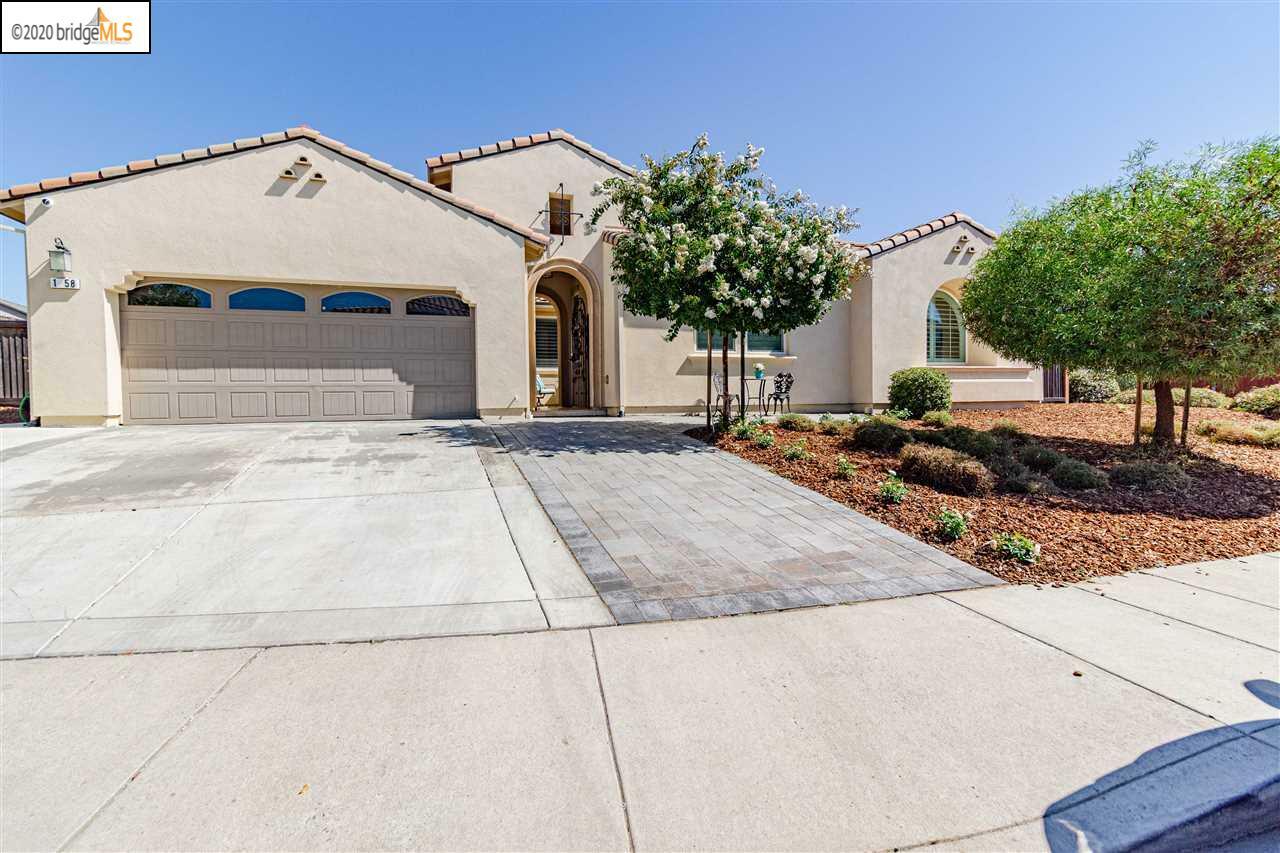 Property Photo: 1058 Steeple Blvd CA 94513
