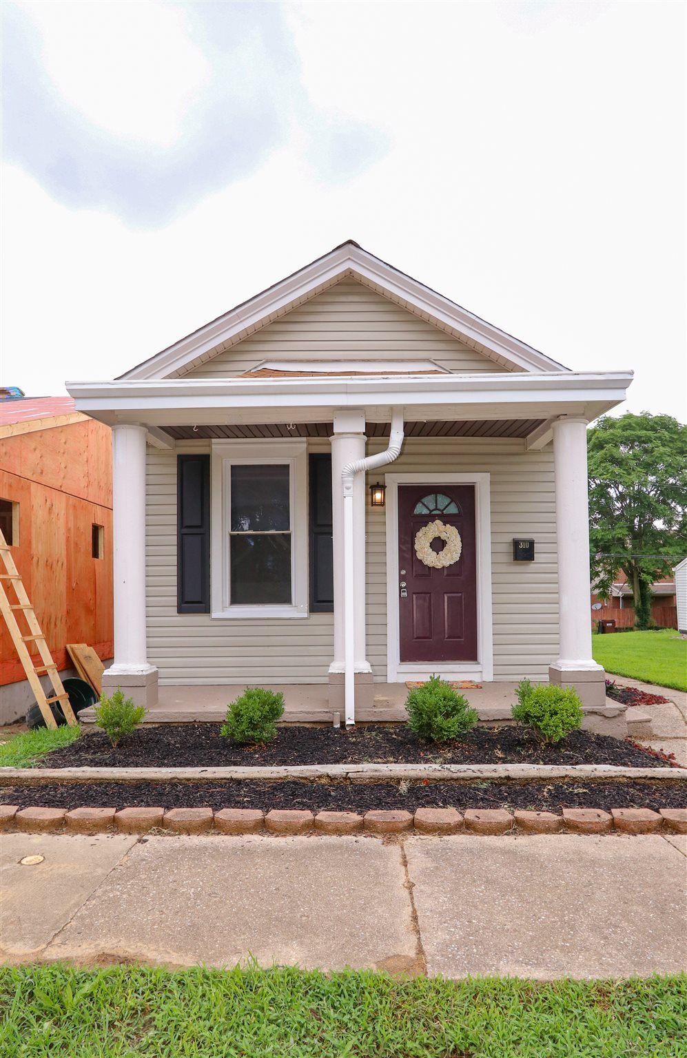 Property Photo: 310 Poplar Street KY 41016