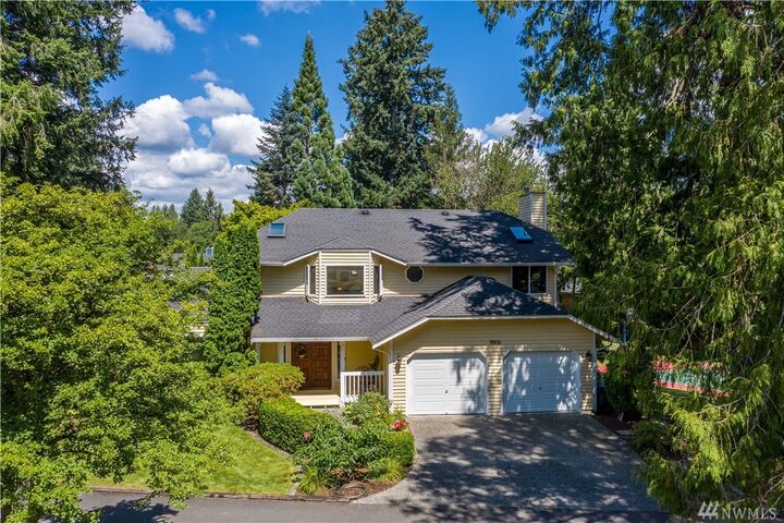 18816  71 Avenue NE  Kenmore WA 98028 photo