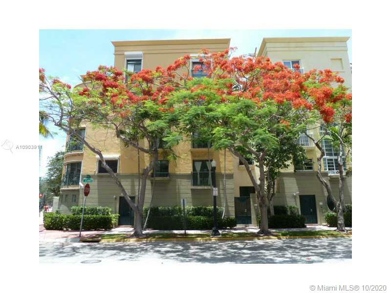 Property Photo:  100 Jefferson Av 10014  FL 33139 