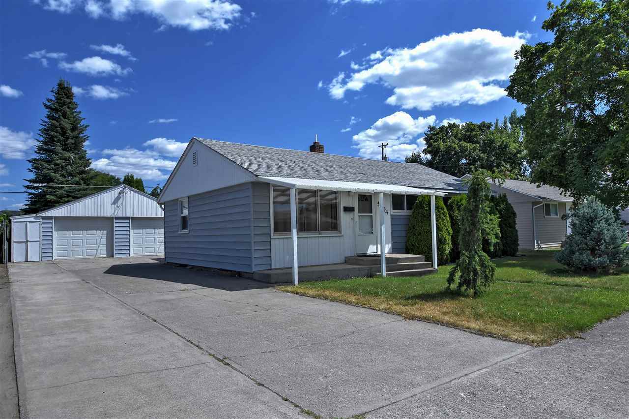 Property Photo:  5704 N G St  WA 99205-7351 