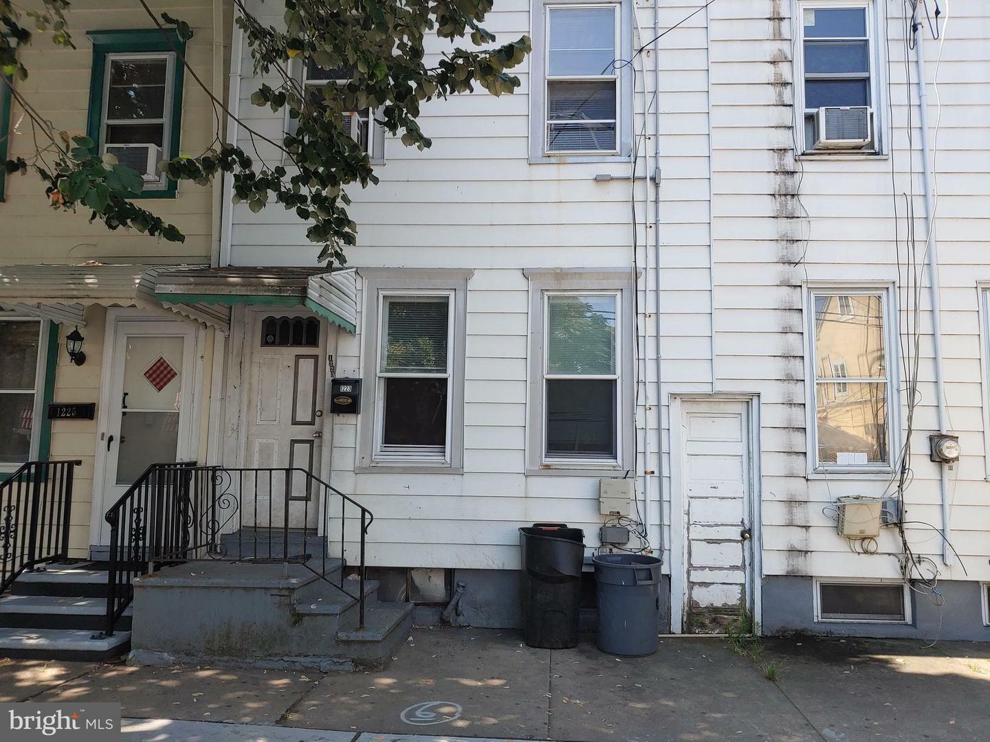 Property Photo:  1223 S Clinton Avenue  NJ 08611 