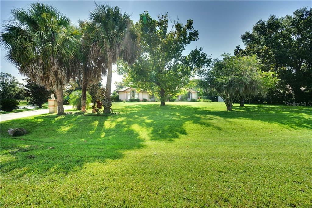 Property Photo:  2695 Hilliard Court  FL 34744 