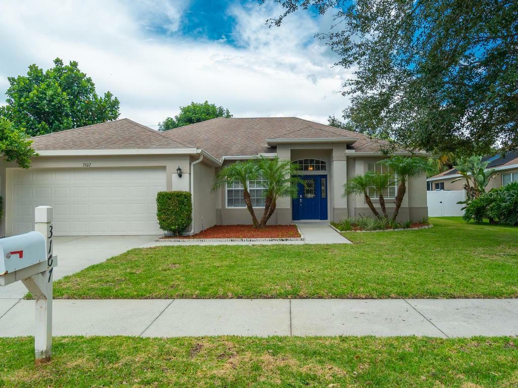 Property Photo:  3107 38th Terrace E  FL 34208 