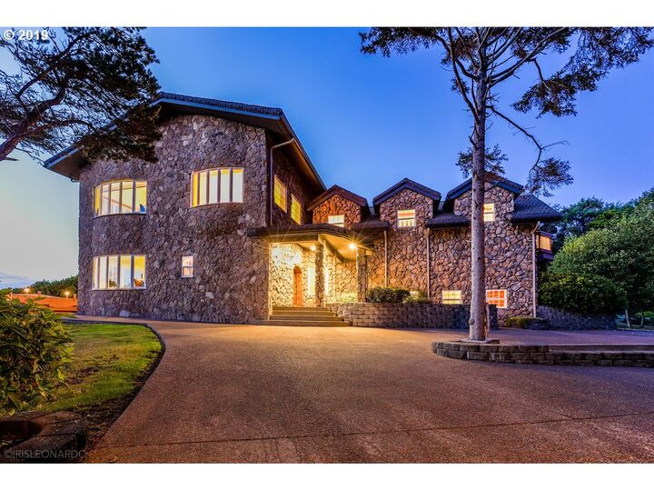 7907 Hwy 101  Yachats OR 97498 photo