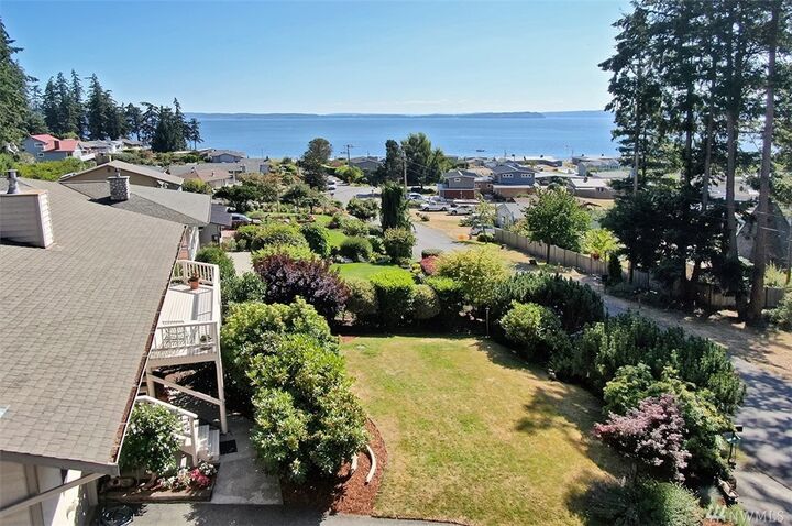 Property Photo:  5521  Mutiny Sands Road  WA 98249 