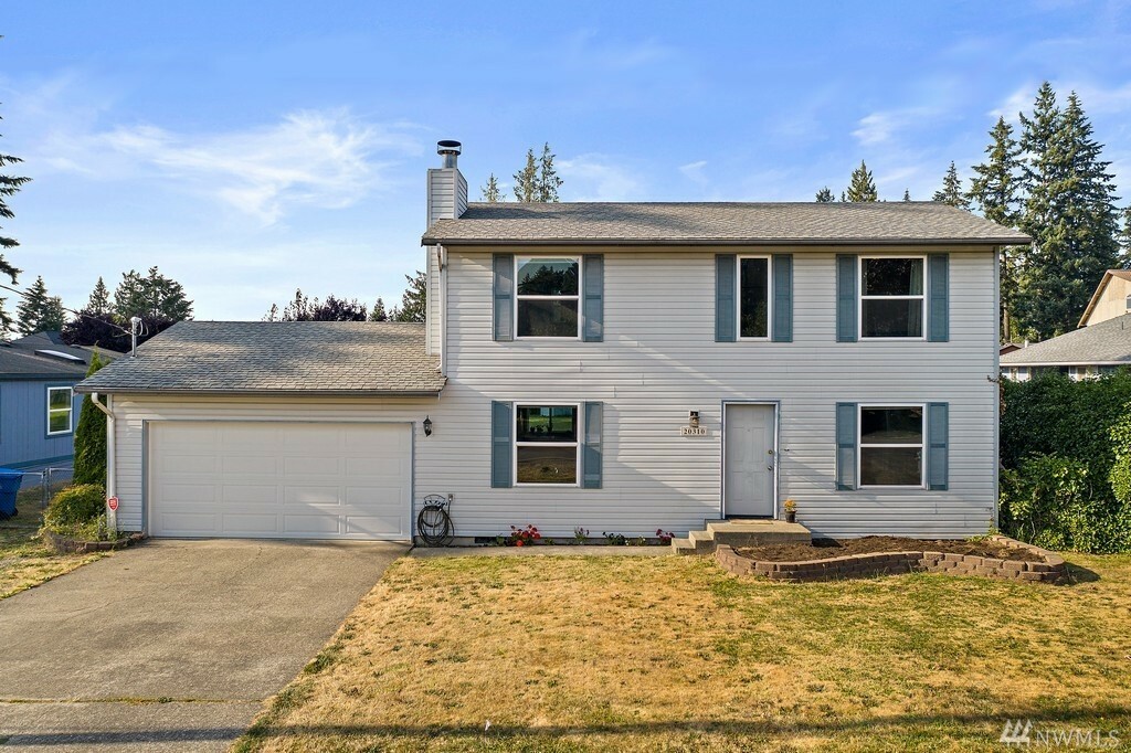 Property Photo:  20310 71st St E  WA 98391 