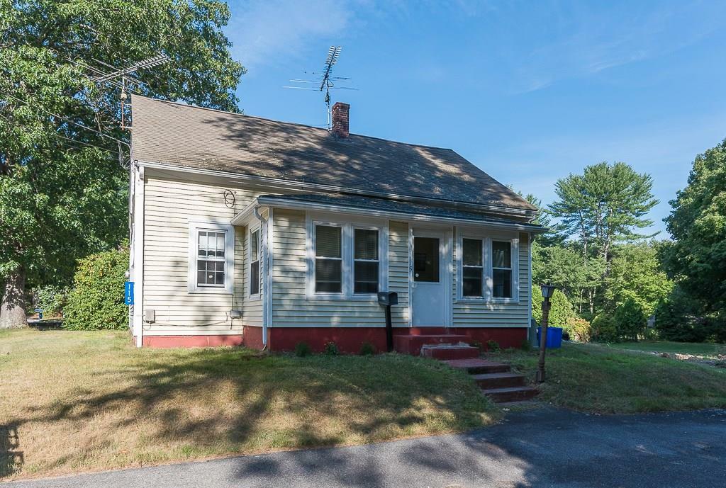 Property Photo:  115 Mowry St  RI 02830 