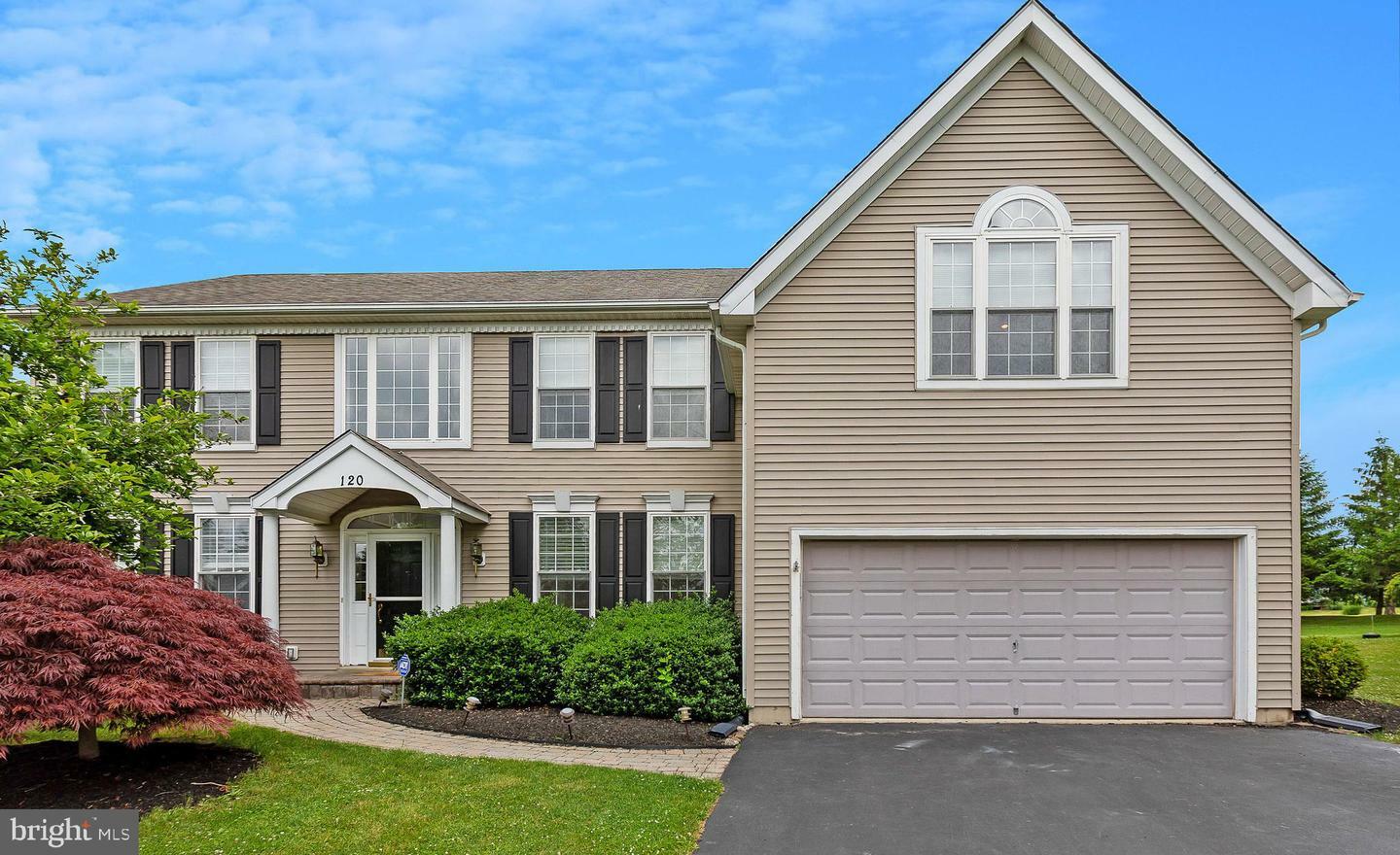 Property Photo:  120 Saddle Brook Drive  PA 18917 