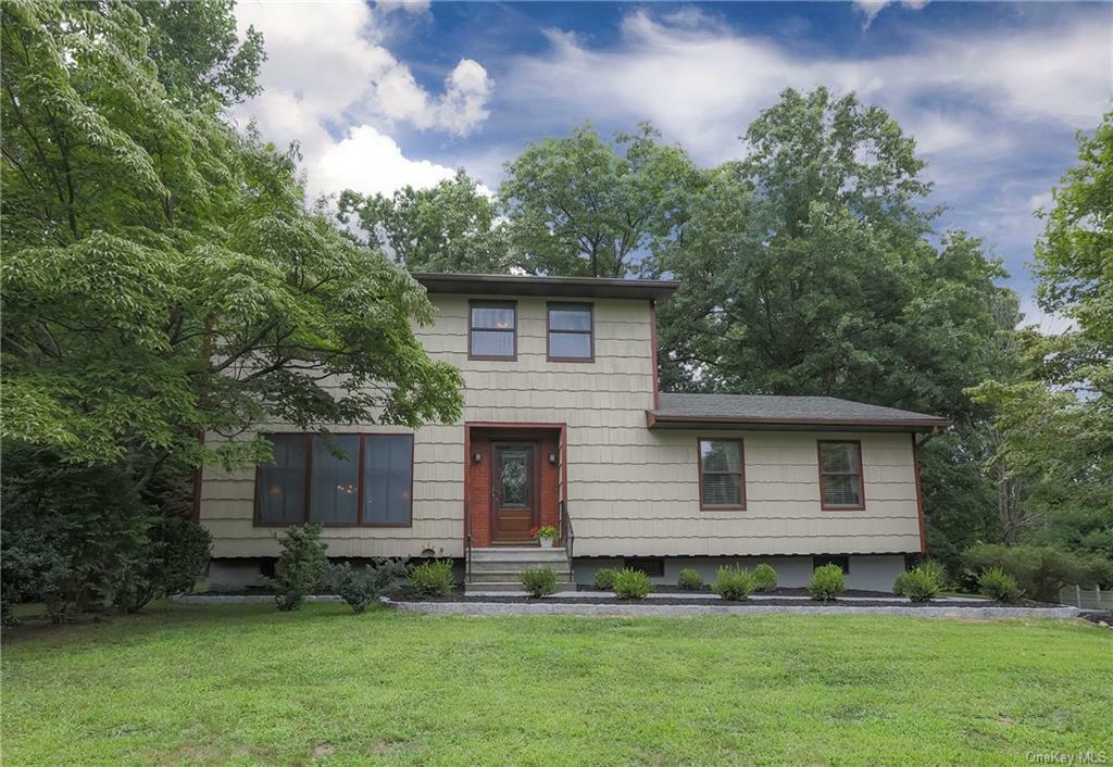 Property Photo:  31 Cornfield Road  NY 10940 