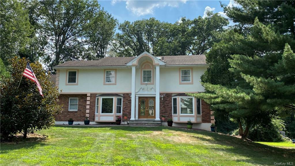 Property Photo:  7 Dutchess Drive  NY 10962 