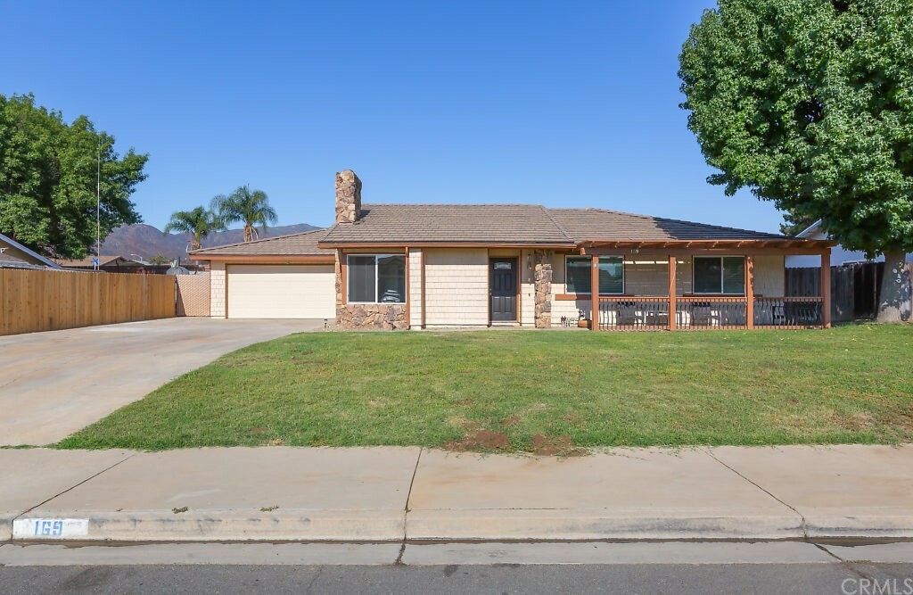 Property Photo:  169 S Terra Cotta Road  CA 92530 