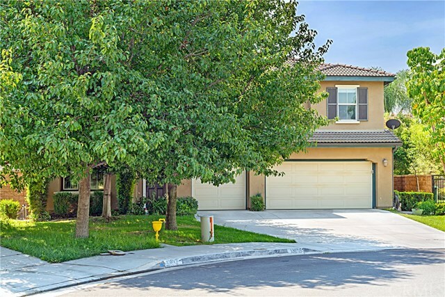 Property Photo:  13615 Perry Ann Circle  CA 92880 