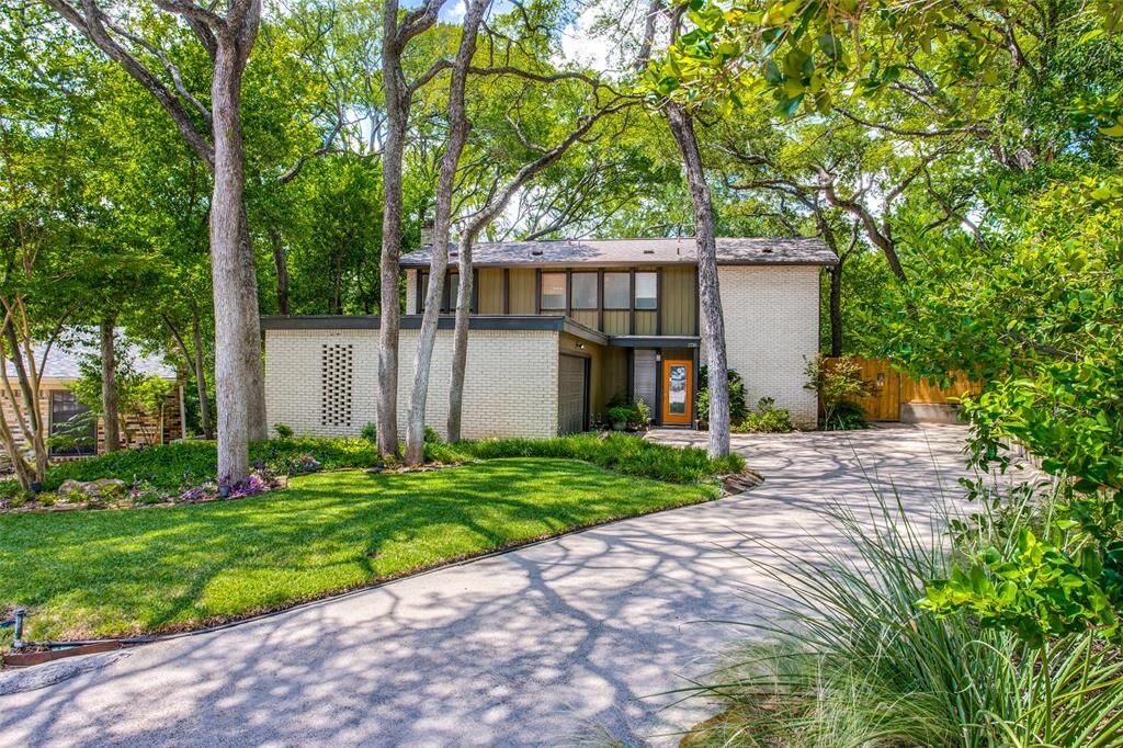 Property Photo:  1735 Northaven Court  TX 76012 