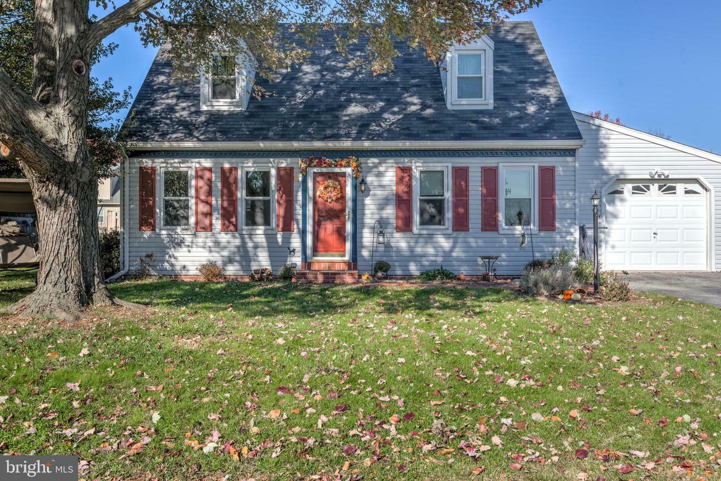 Property Photo:  3841 Tarpley Drive  PA 17402 