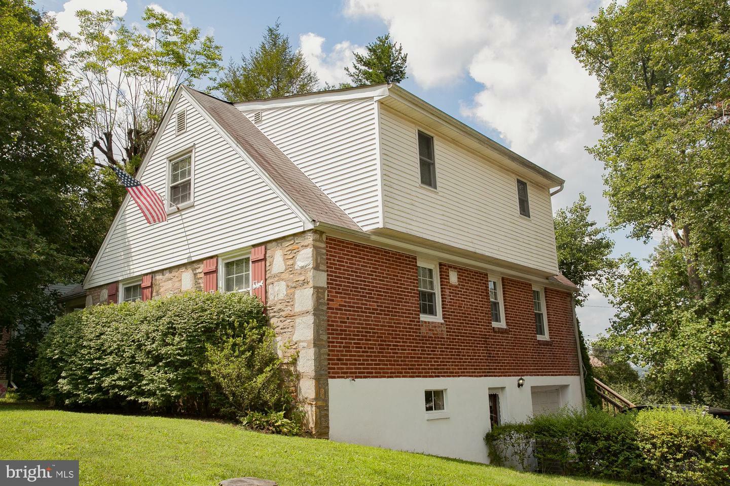 Property Photo:  2418 Boyd Road  PA 19006 