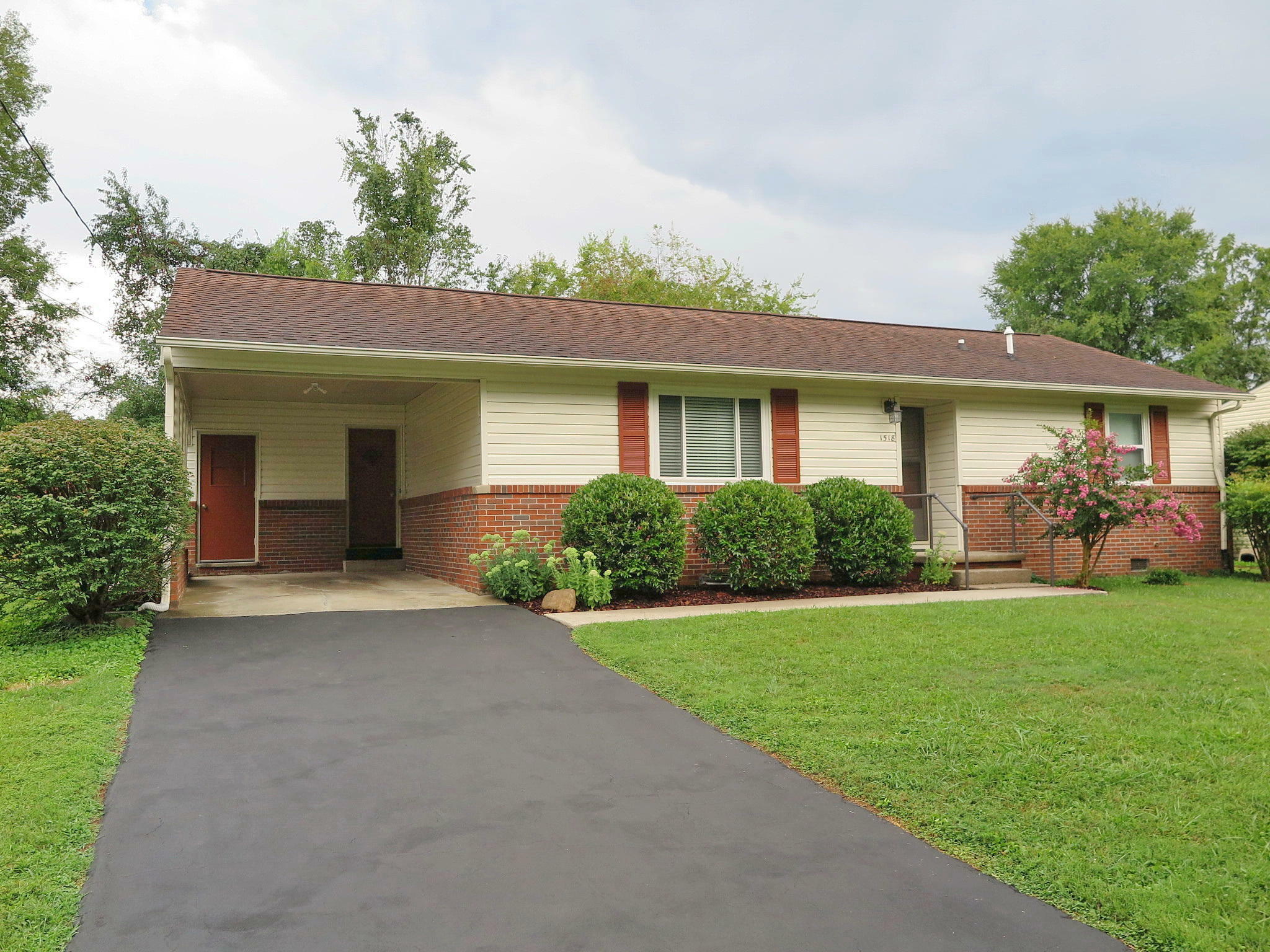 Property Photo:  1518 Larry Rd  TN 37803 