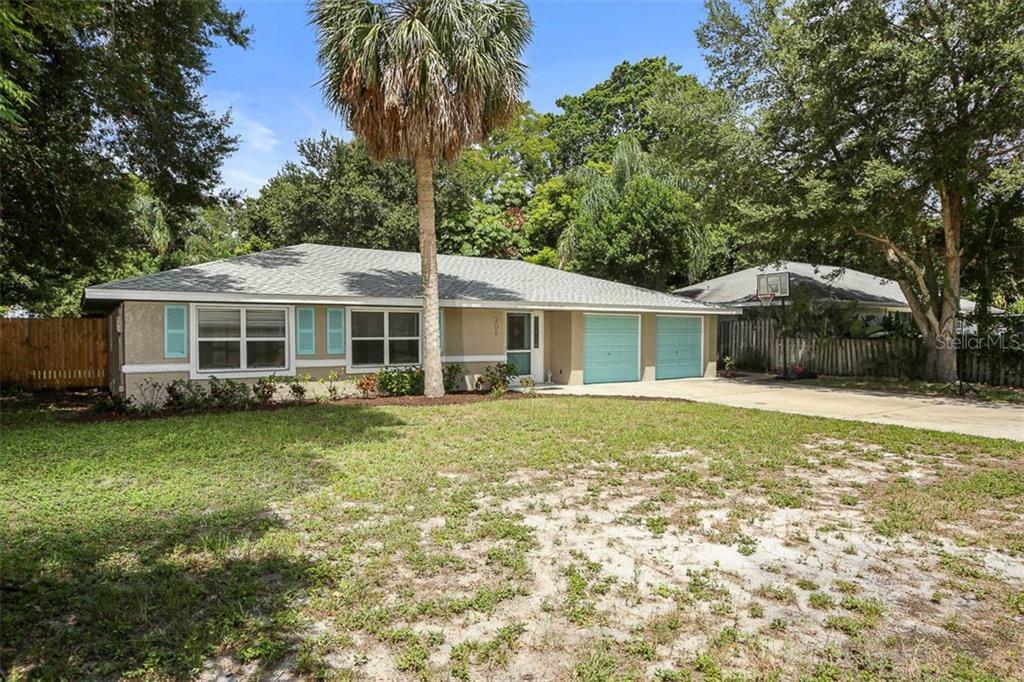 Property Photo:  208 47th Street W  FL 34209 