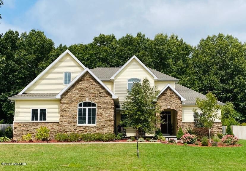Property Photo: 1979 Fox Prairie Road MI 49085