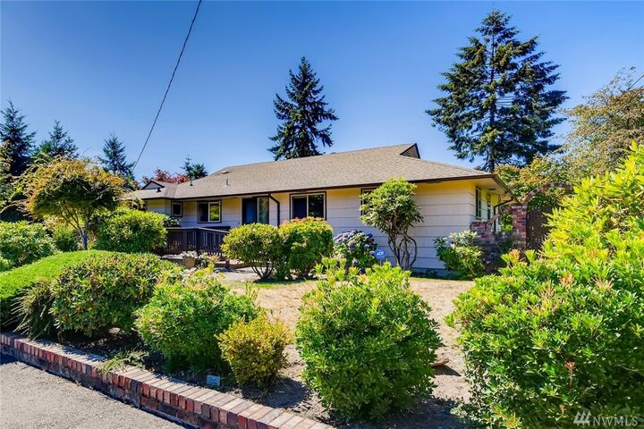 16631  21st Avenue SW  Burien WA 98166 photo