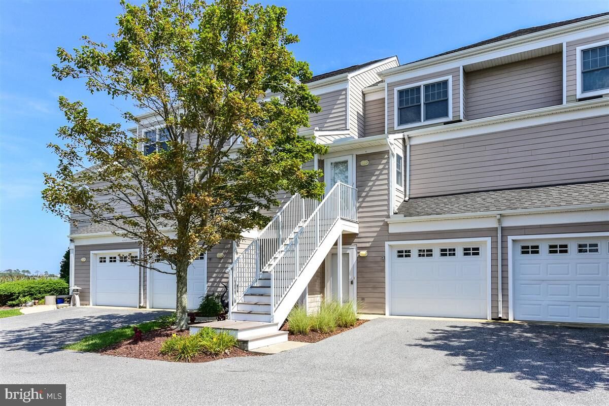 Property Photo:  36990 Refuge Court 1110  DE 19975 