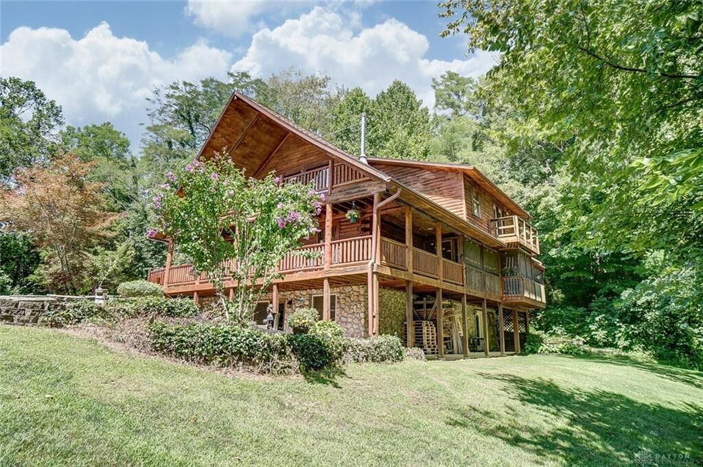 Property Photo: 5200 E State Route 73 OH 45068
