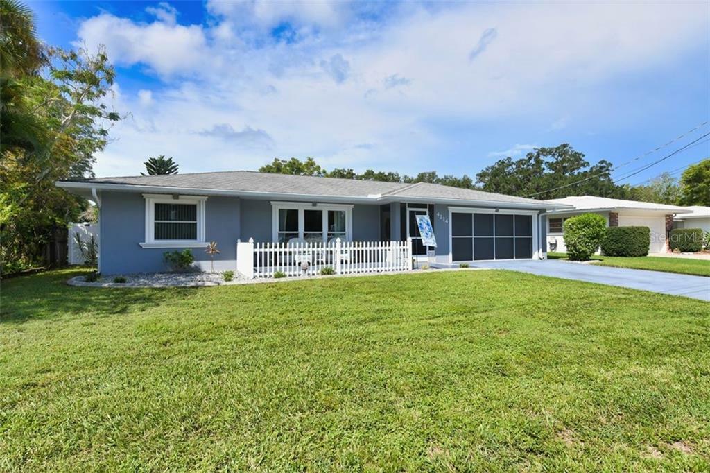 Property Photo:  4214 Tee Road  FL 34235 