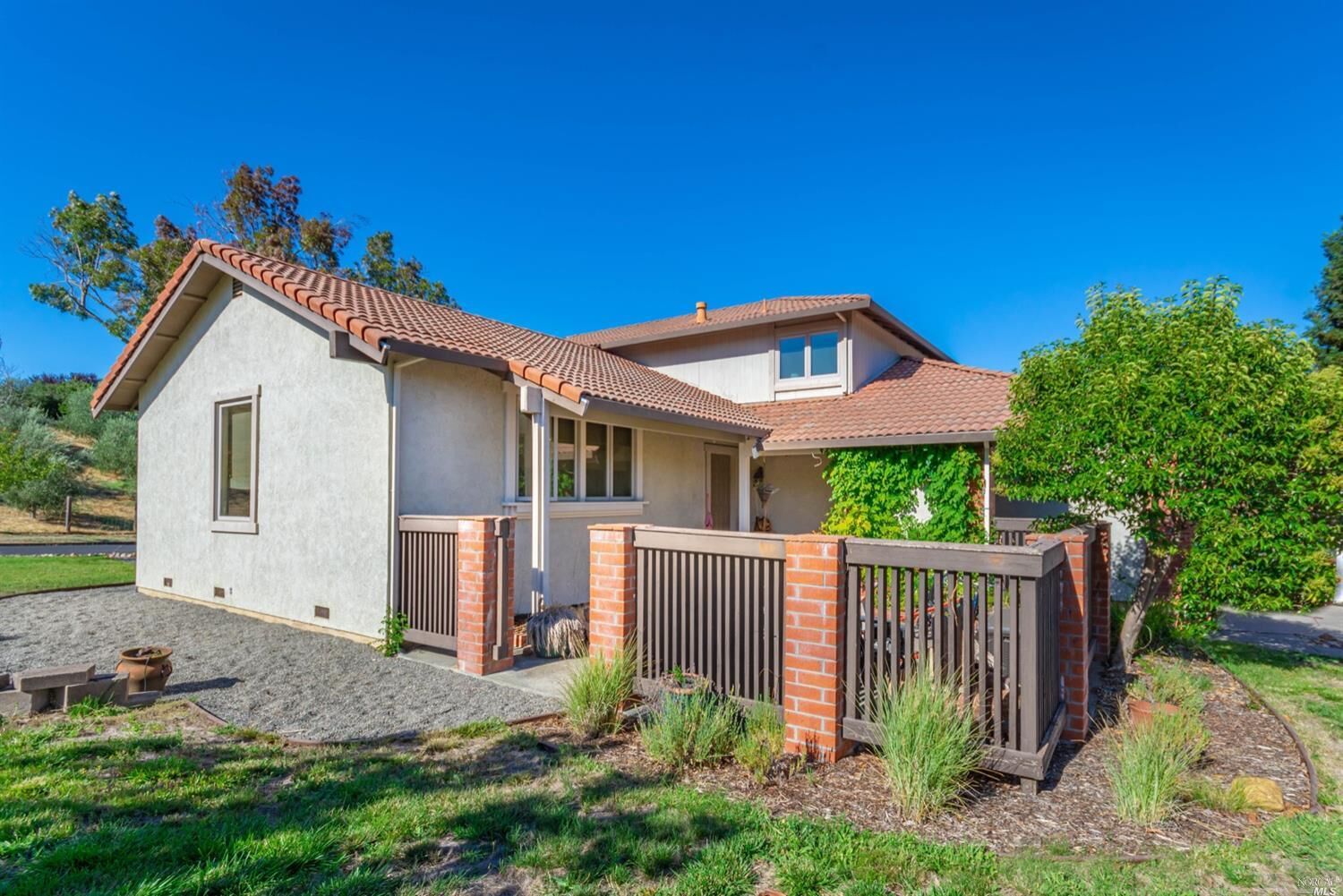 Property Photo:  12 Modoc Court  CA 94558 