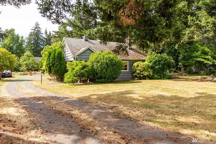 23706  84th Avenue W  Edmonds WA 98026 photo