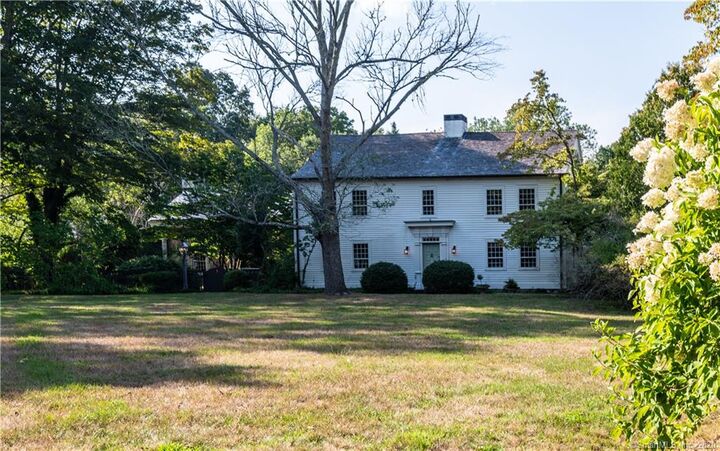 825 New London Turnpike  Stonington CT 06378 photo