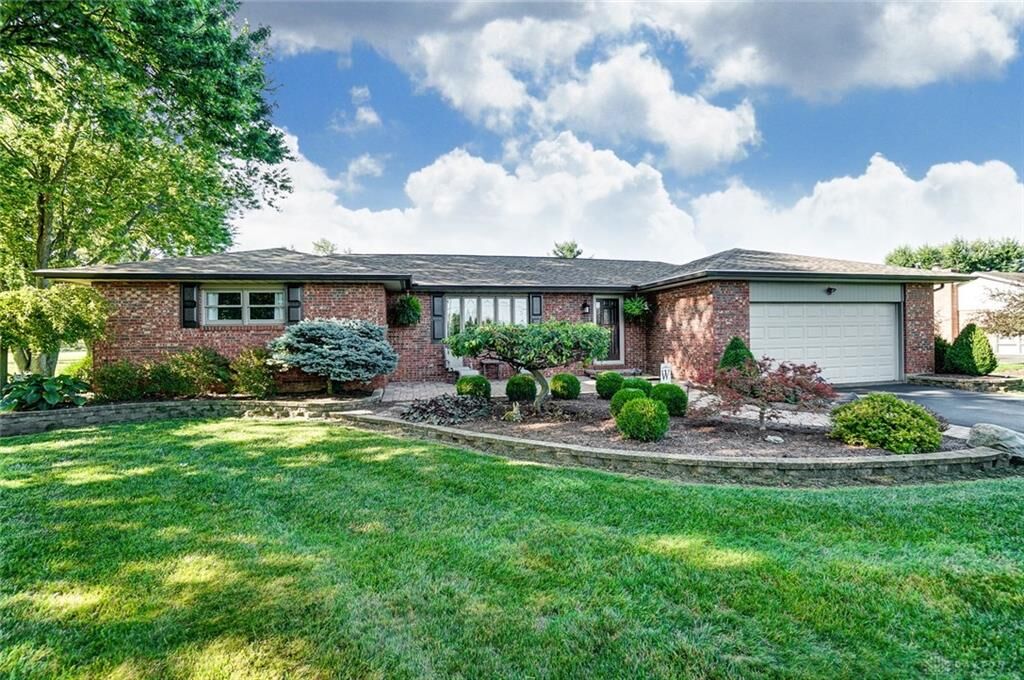 Property Photo: 8976 Salem Road OH 45338