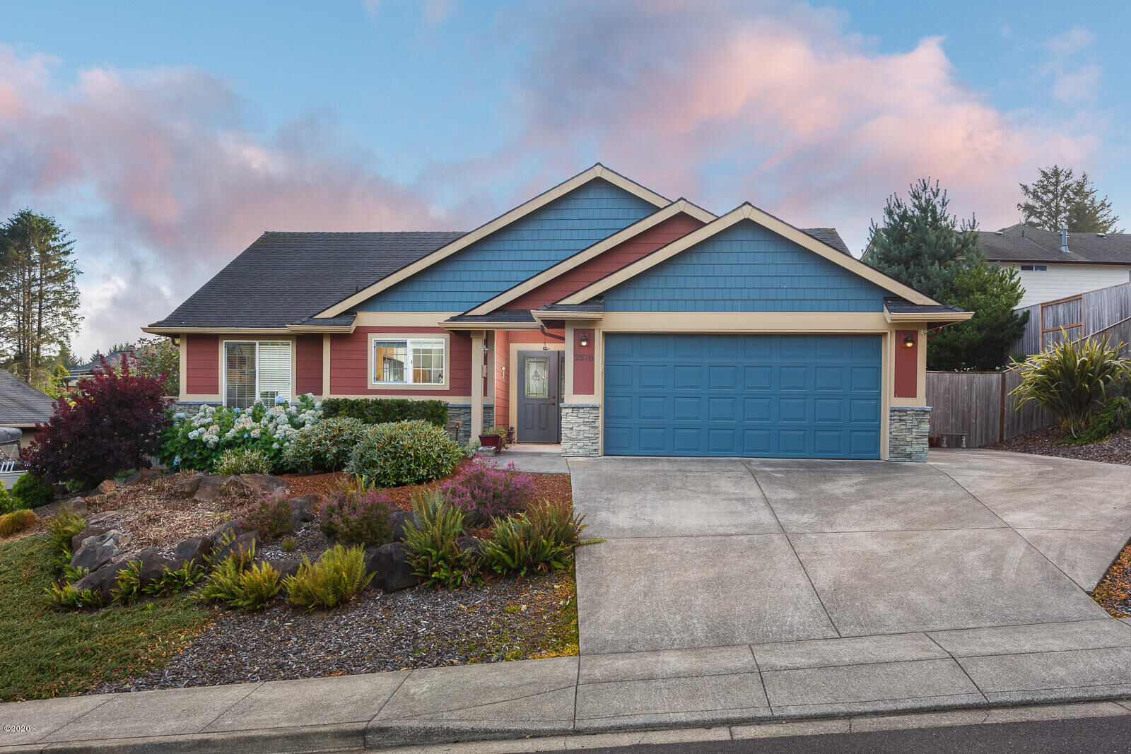 Home for sale in Lincoln City 2576 NE 55th Place, Lincoln City, OR 97367