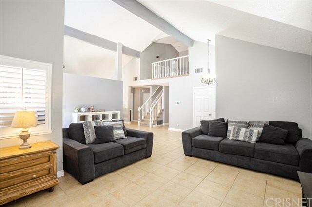 Property Photo: 5102 Cantlewood Drive CA 93552
