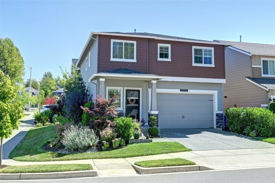 Property Photo: 7628 16th Place SE WA 98258